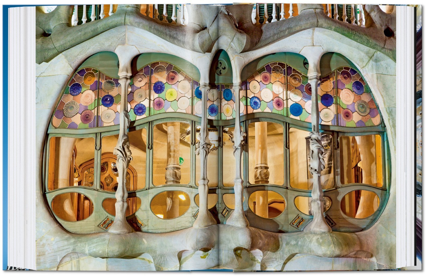 Taschen Verlag Gaudí. Sämtliche Bauwerke