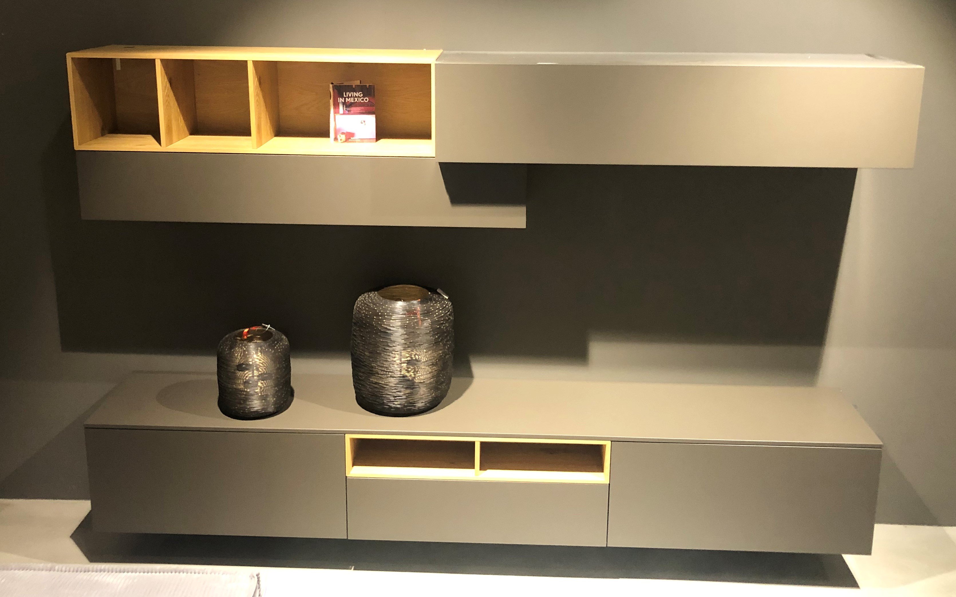 San Giacomo Wohnwand LAMPO - AUSSTELLUNGSSTÜCK