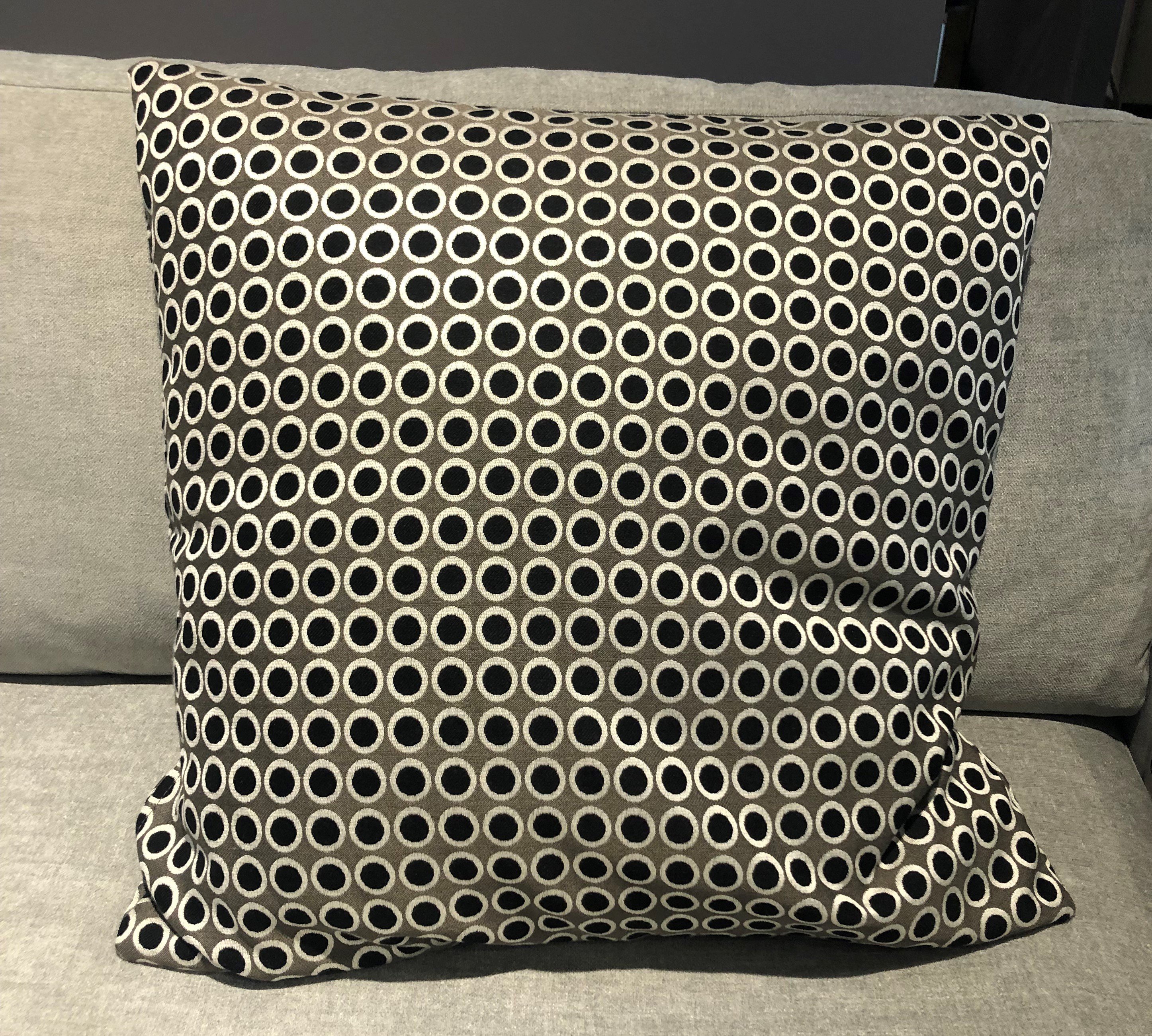 Brühl Kissen 55 x 55 cm ALBA - AUSSTELLUNGSSTÜCK