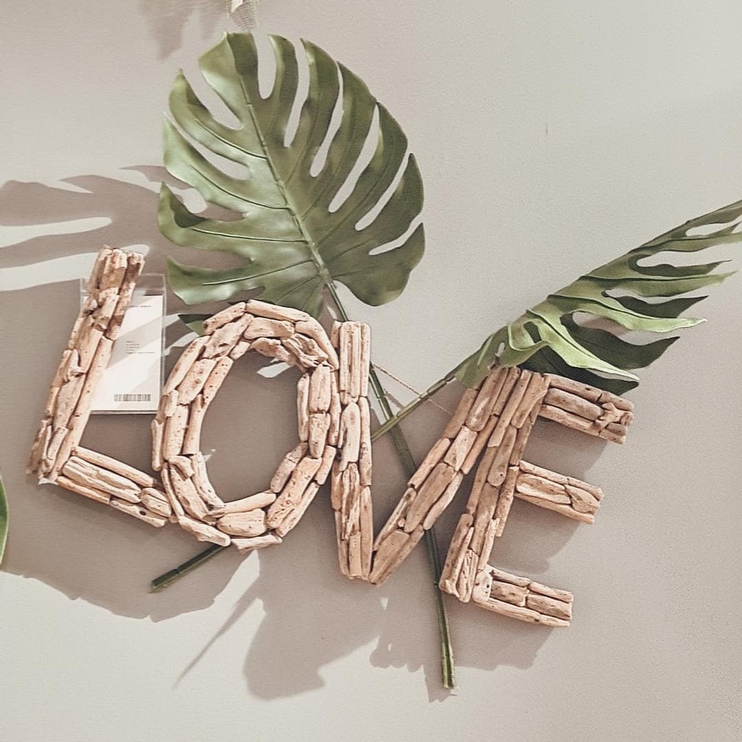 Unikat Wanddeko 'Love' natur 70 x 30 cm